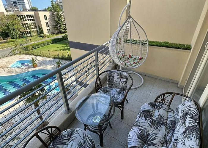 Nana Sunny * Солнечный берег